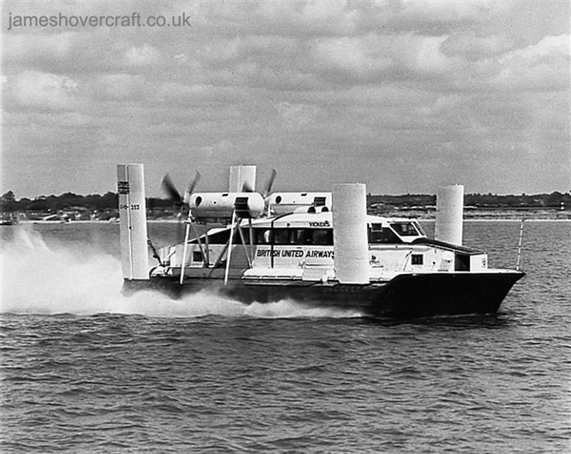First-day certificates and trials of the VA-3 hovercraft - High-speed trials on the Solent (submitted by Nick Gurney).