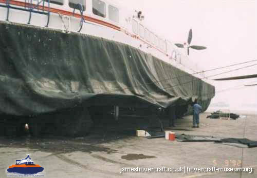 SRN4 maintenance with Hoverspeed -   (submitted by The <a href='http://www.hovercraft-museum.org/' target='_blank'>Hovercraft Museum Trust</a>).