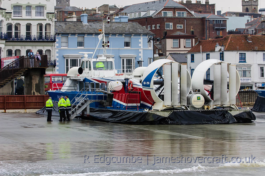 AP1-88 Operations from Ryde, Isle of Wight - GH-2114 Freedom 90 at Ryde (credit: Rob Edgcumbe).